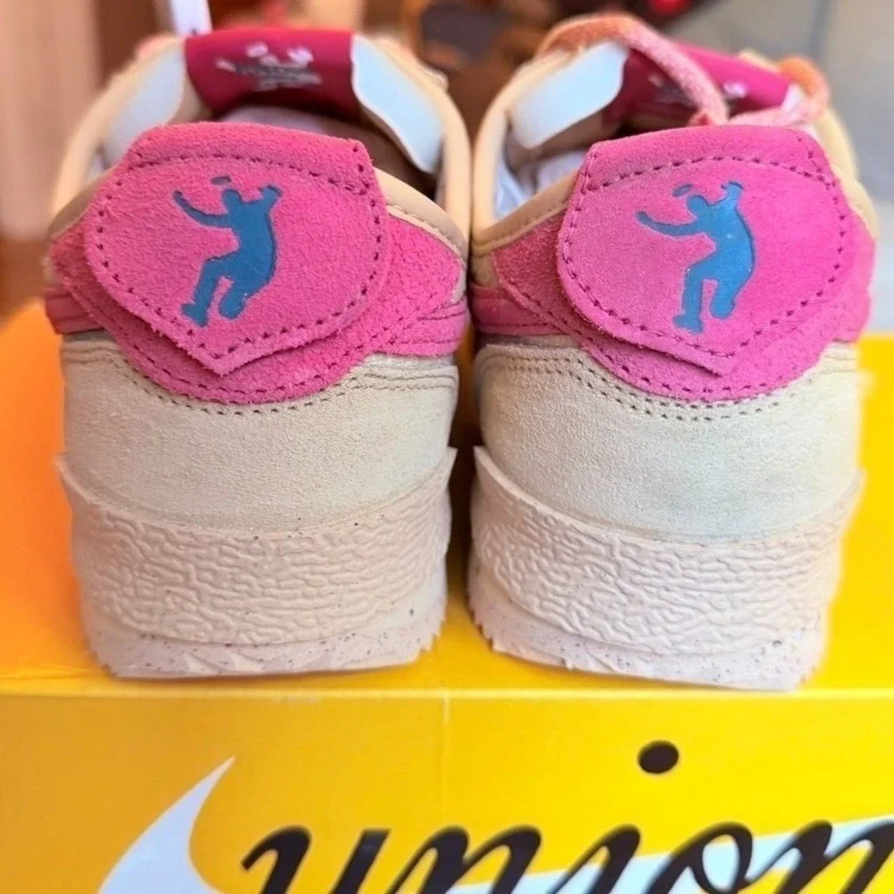 Nike Sneakers Mens 7.5 Tan Union‎ LA Cortez Sesame Pink Clay DR1413-200 Low Top